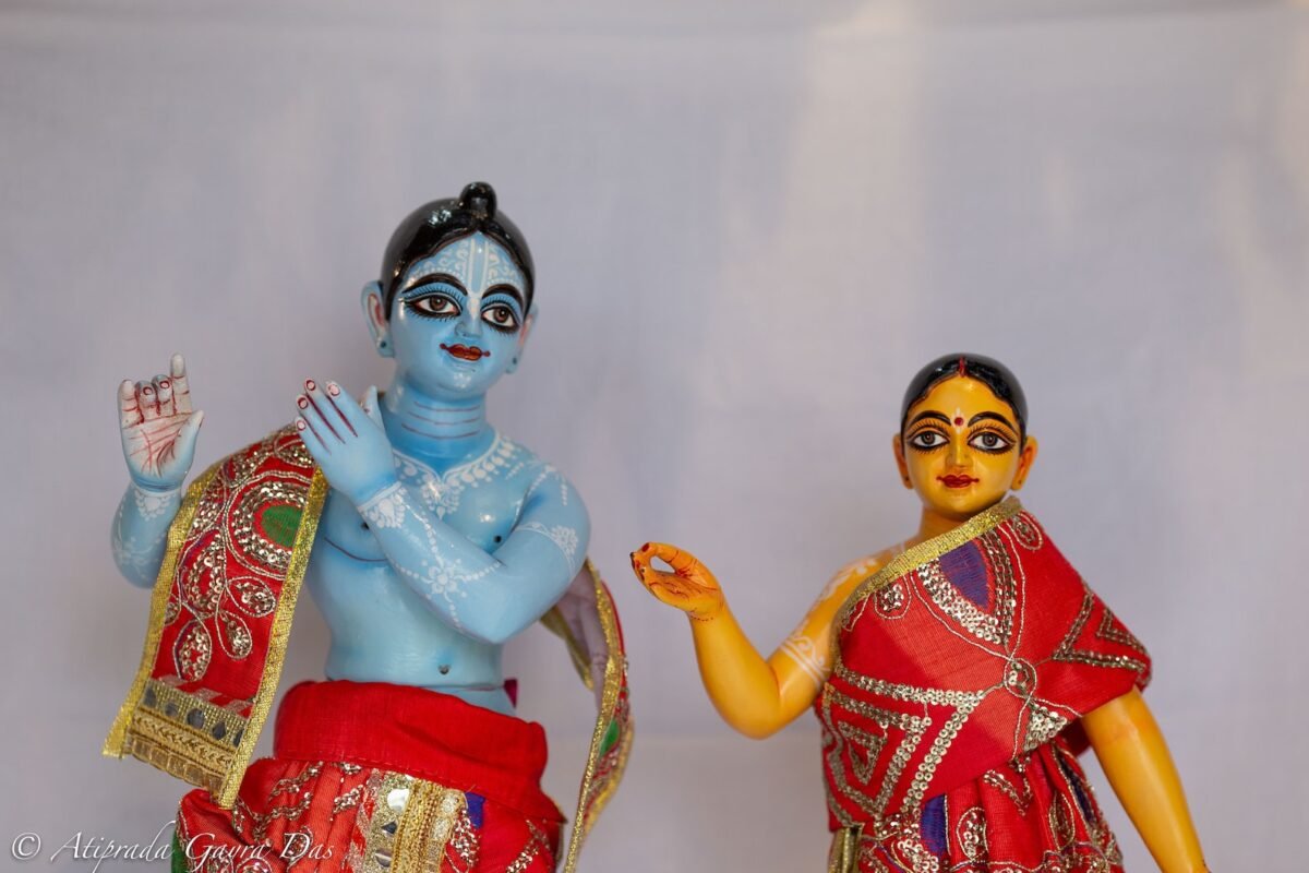 Big size Shri Shri Radha Krishna , handmade, Hare Krishna, Krishna God, Krishna murti