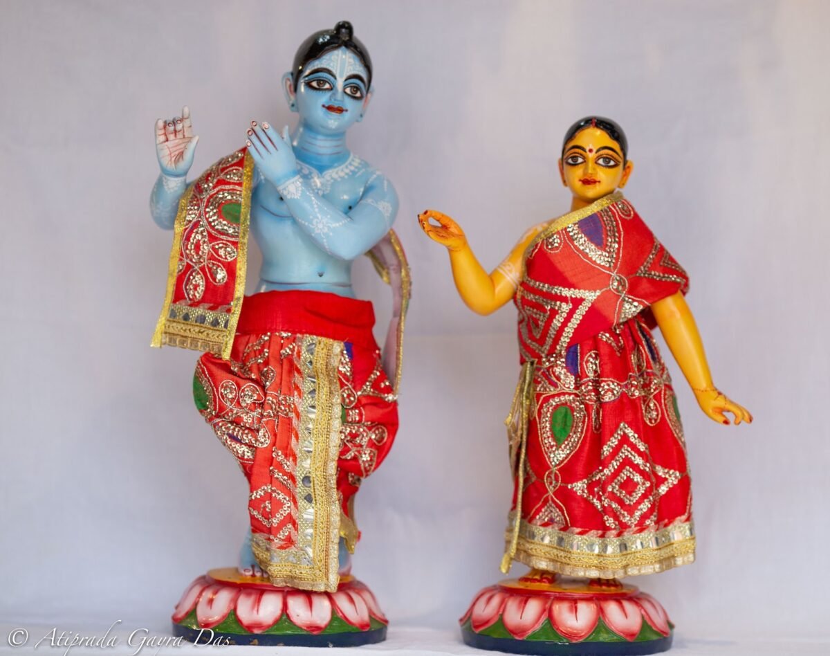 Big size Shri Shri Radha Krishna , handmade, Hare Krishna, Krishna God, Krishna murti