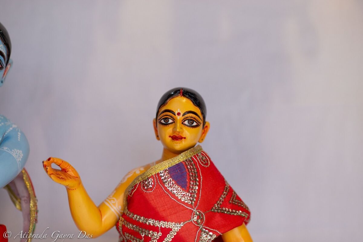 Big size Shri Shri Radha Krishna , handmade, Hare Krishna, Krishna God, Krishna murti