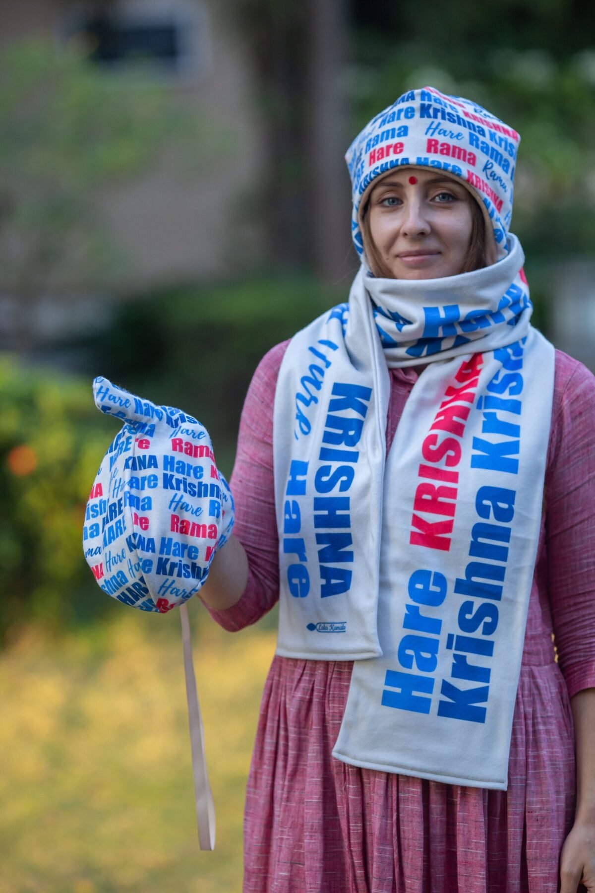 Stylish Set Winter Scarf -Japa bag- Winter Hat,  Hare Krishna Maha Mantra, Jay Shri Radhe, Spiritual things, Holy Clothing, Krishna Style