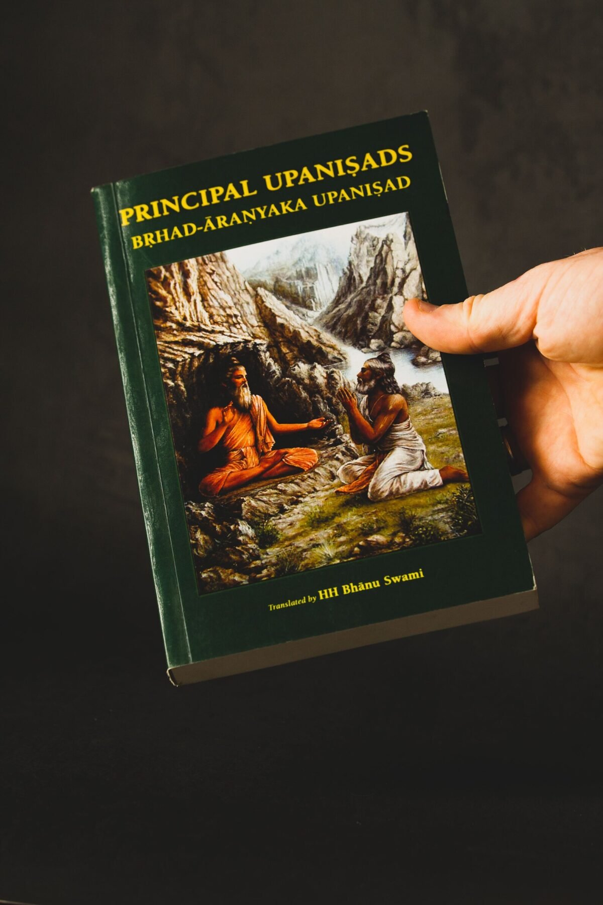 Brhad-Arnayaka Upanisad, Principal Upanisads, Translated by HH Bhanu Swami, Vedic book