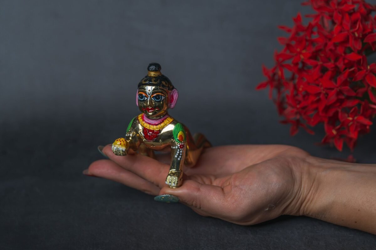 3" inches Beautiful Laddu Gopal murti ,deity God, Murti God,Hare Krishna, Spiritual things, Holy things.(be sure to read the description)