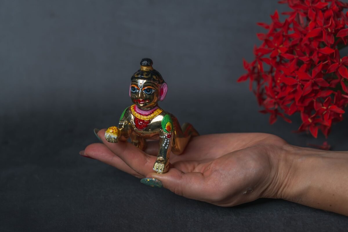 3" inches Beautiful Laddu Gopal murti ,deity God, Murti God,Hare Krishna, Spiritual things, Holy things.(be sure to read the description)