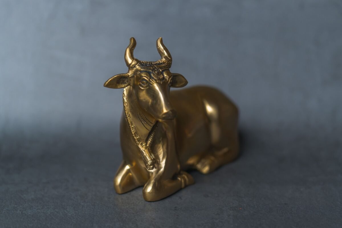 Beautiful Brass Cow/ Nandi ,Surabhi for Altar figurines, Cow statue, Hare Krishna, altar decorations, Indian Cow,Cow,Metal sculpture