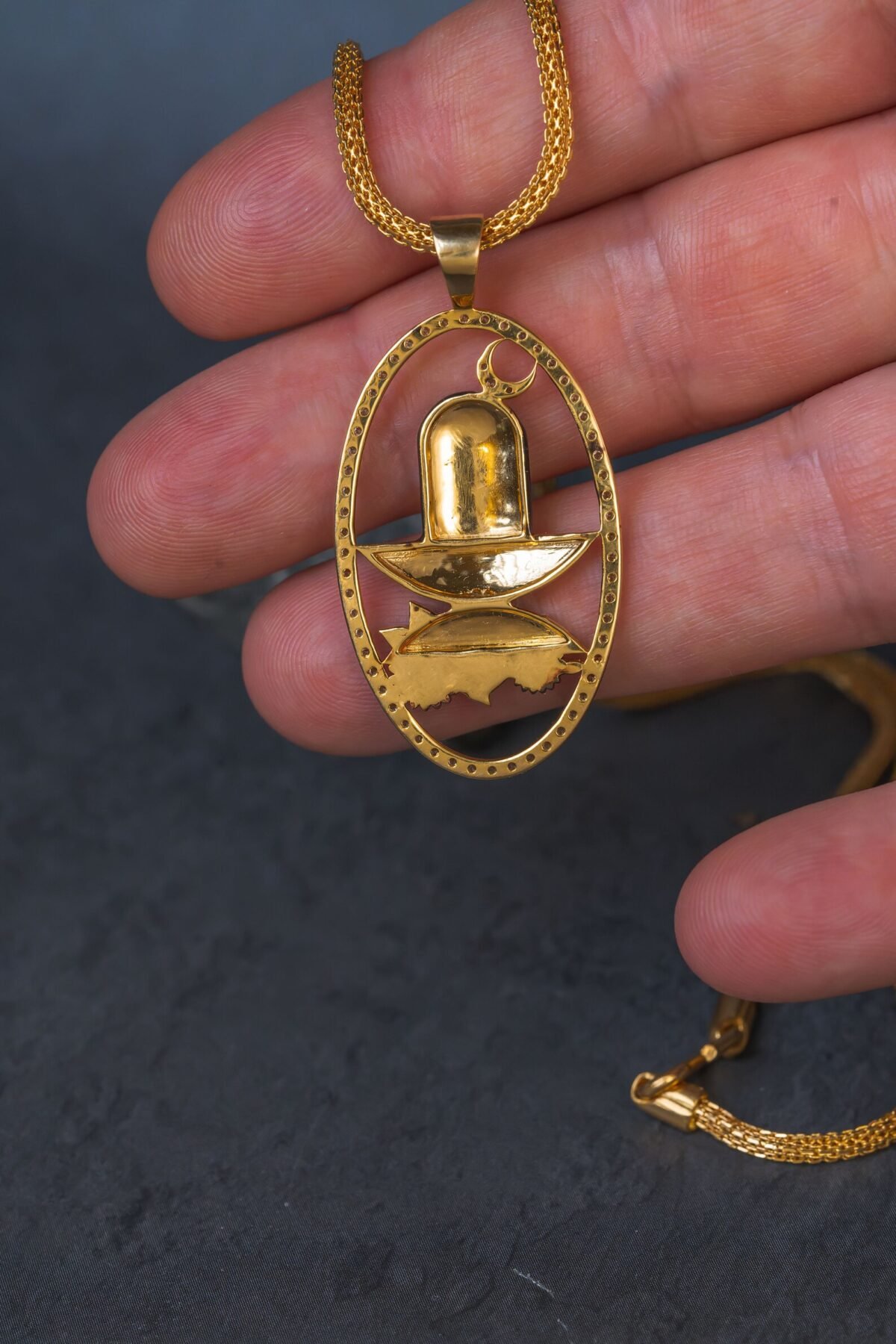 Gold Pendant with daimonds with Gold Chain 22 Carat Lord Shiva/ Shambu/ Mahadev/ Shivalindam