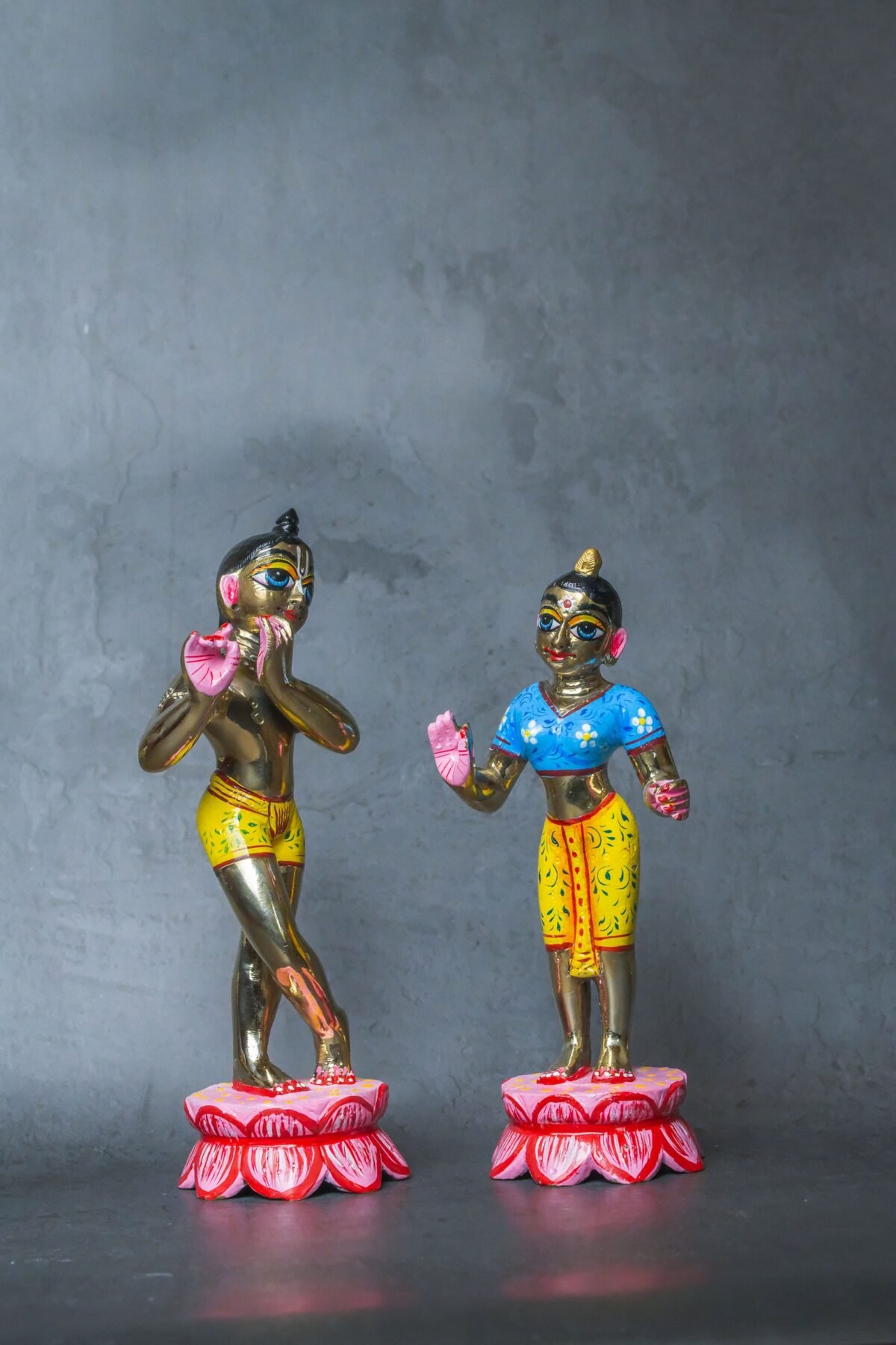 Shri Shri Radha Krishna, handmade, Hare Krishna, Krishna God, Krishna murti