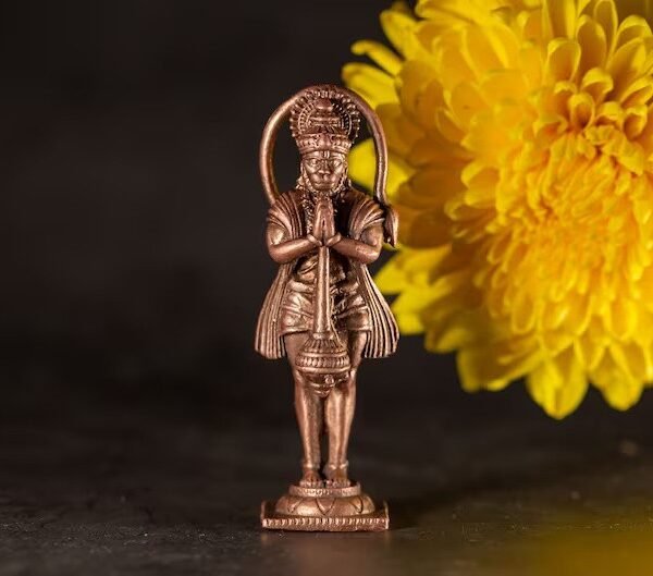 Hanuman murti 2.75 Inches ,deity Rama Lila ,Hare Krishna, Spiritual things, Holy things .copper