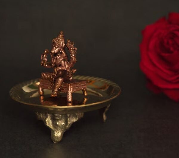 Varahi devi 4.3 cm ,pure copper , Home Temple,I Nice Gift Ideal for Good Luck Wishes ,Hare Krishna, Spiritual things, Holy things