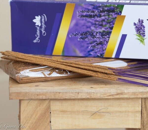 Lavender , Hare Krishna Premium quality Incense is natural, flowers of paradise handmade, from pure manure, from protected cows