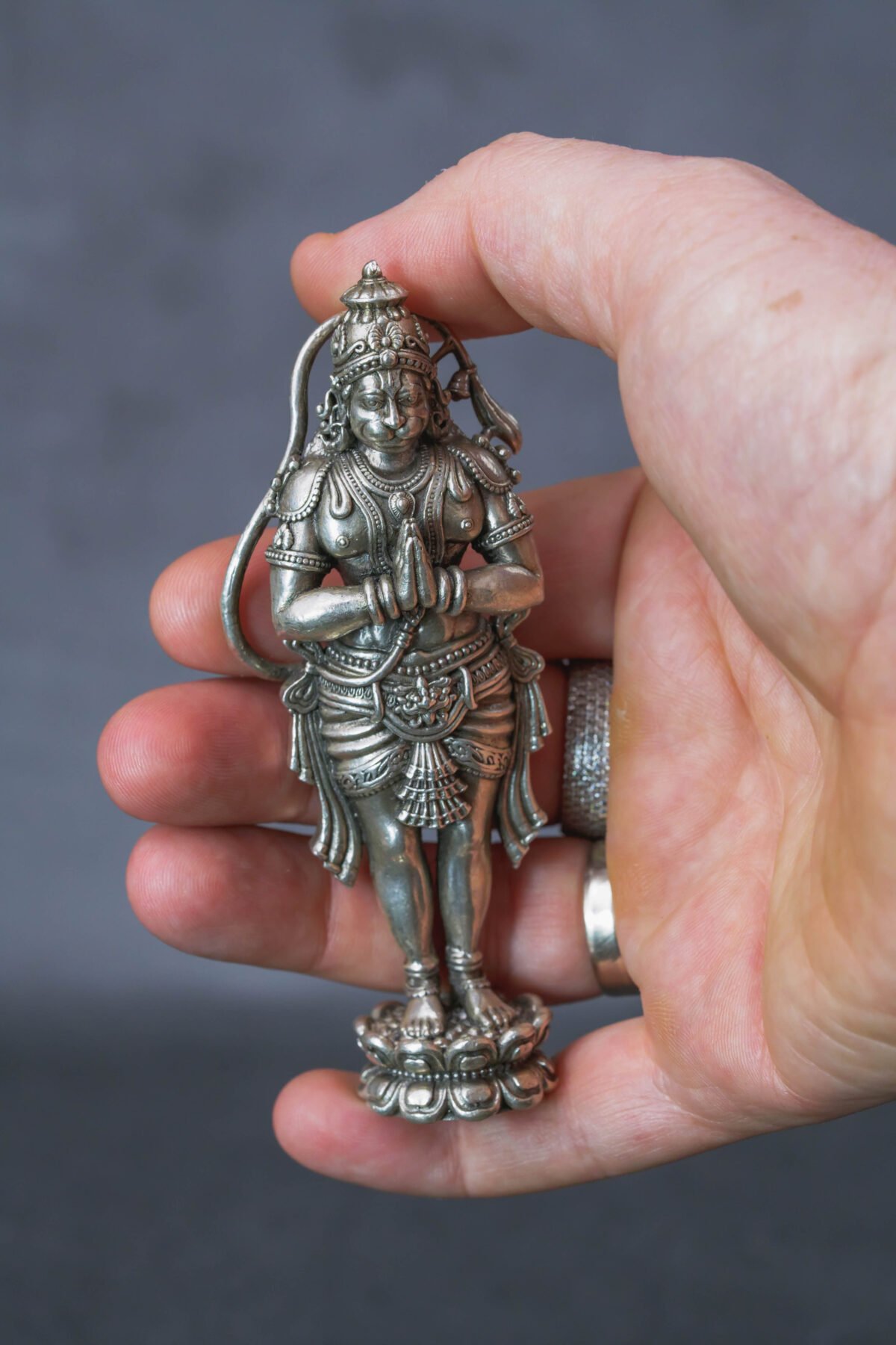 Woode Asan fro Lord Krishna, Gopal , Govardhan, Shaligram