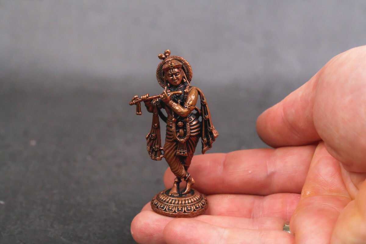 Woode Asan fro Lord Krishna, Gopal , Govardhan, Shaligram