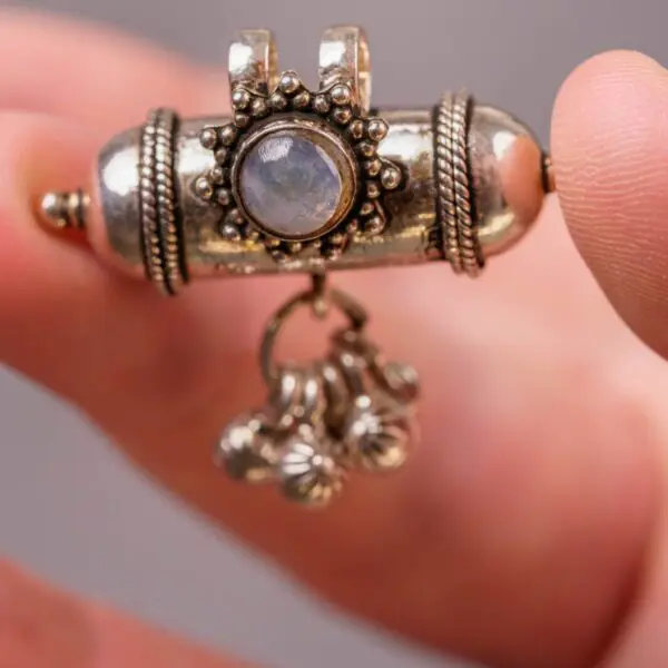 Kavacha Silver pendant with labradorite stone is a beautiful representation of spiritual devotion  silver 92.5,High-Quality details, Hare Krishna, Vayshnava pendant