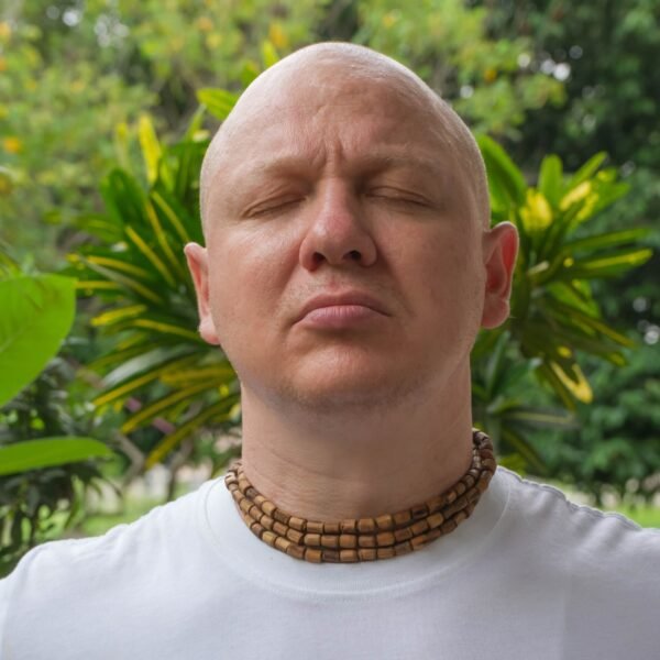 Tulasi Kanthi Mala 3 Round Necklace Sacred Tulsi Beads Krishna Devotional