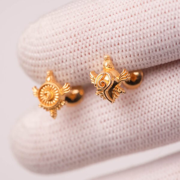 18K Gold Shankha Chakra Earrings