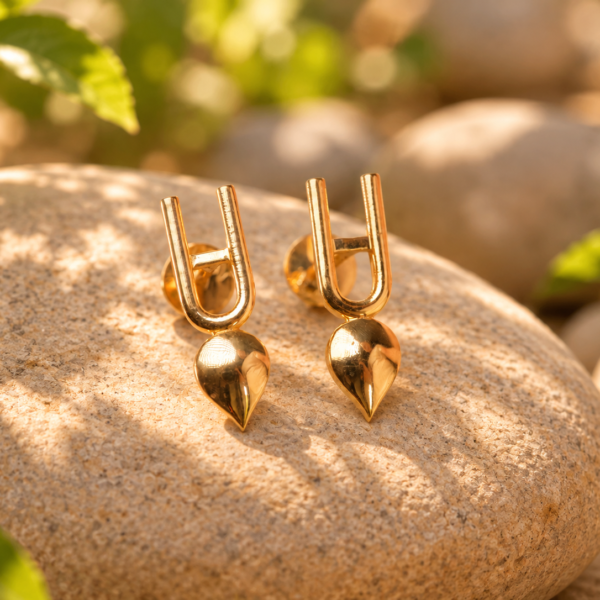 10K Gold Tilak Earrings, 1.5 cm Hindu Devotional Jewelry with Certificate