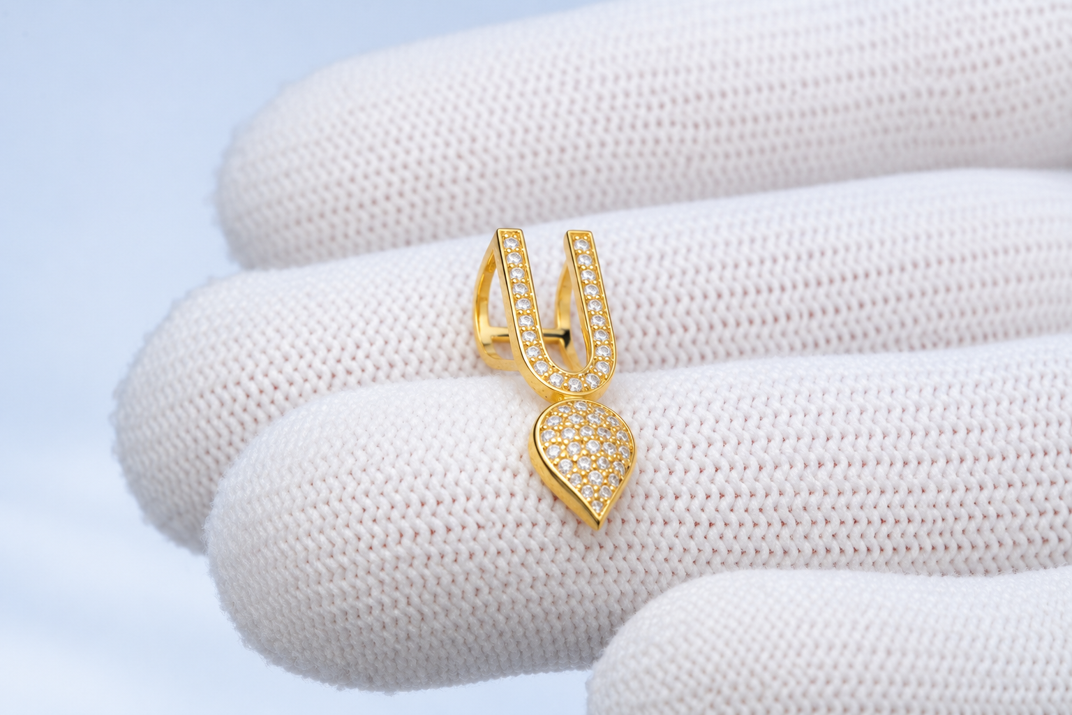 Pavé Diamond Gold Teardrop Pendant